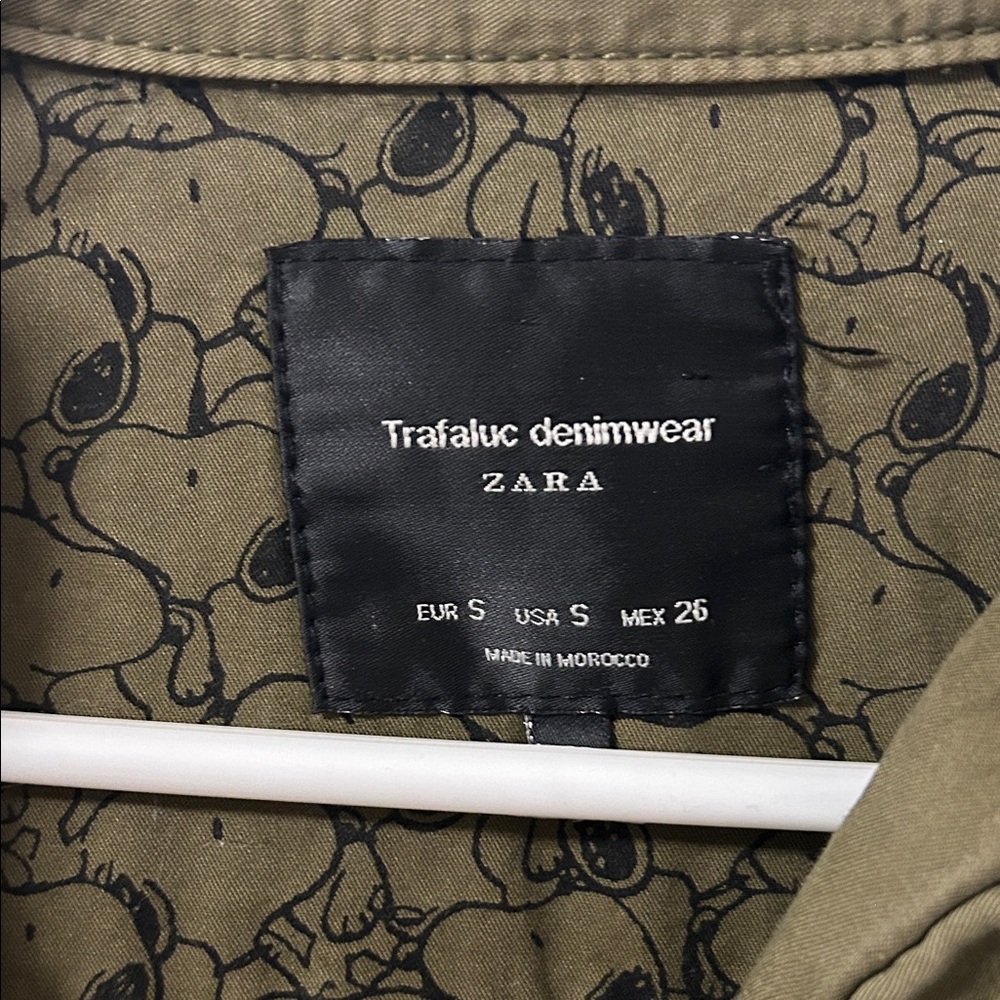 Zara Green Jumpsuit with Cartoon Accents - Picture 10 of 10